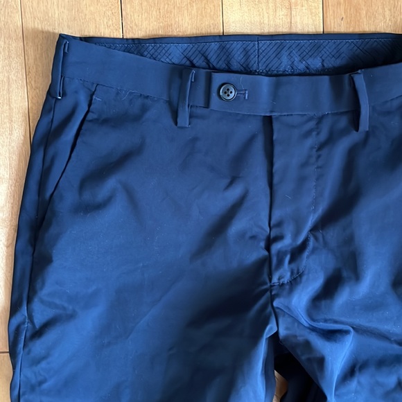 Uniqlo Navy blue dress pants - Picture 2 of 4